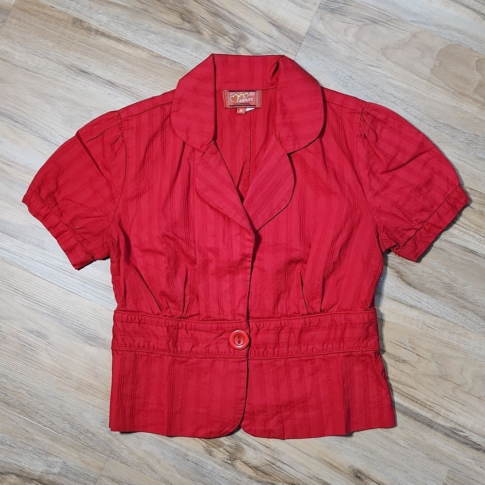 💜Red Fitted Cropped Short Sleeve Blazer Medium